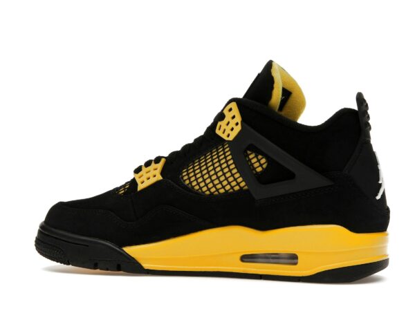 Air Jordan 4 Retro Thunder (2023) – Negro/Amarillo Tour – DH6927-017