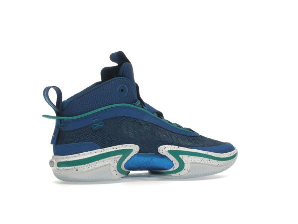 Jordan 36 SE Luka Doncic PE DJ4483-400 Azul Jay Blanco Mardi Gras