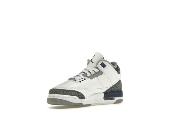 Zapatillas Air Jordan 3 Retro Midnight Navy GS (DM0967-140), color blanco, gris cemento y negro