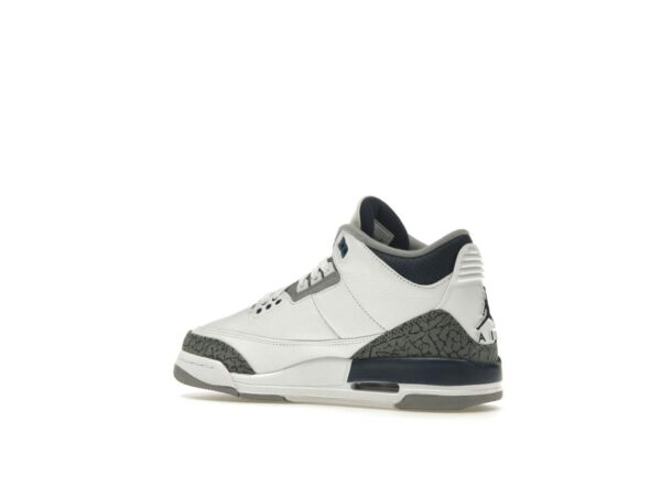 Zapatillas Air Jordan 3 Retro Midnight Navy GS (DM0967-140), color blanco, gris cemento y negro