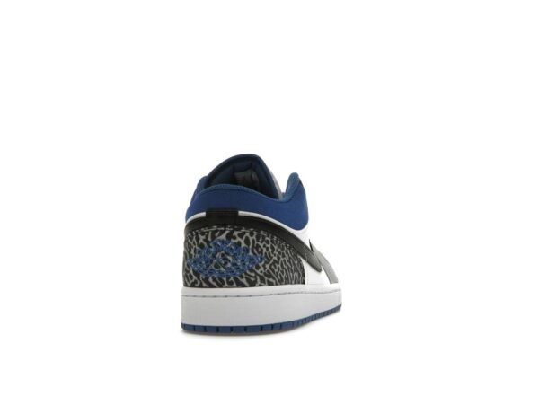 Zapatillas Air Jordan 1 Low SE True Blue DM1199-140 de ante blanco, gris y negro