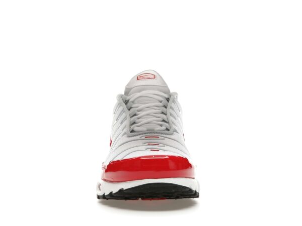 Nike Air Max Plus AM1 Rojo Universitario DM8332-100