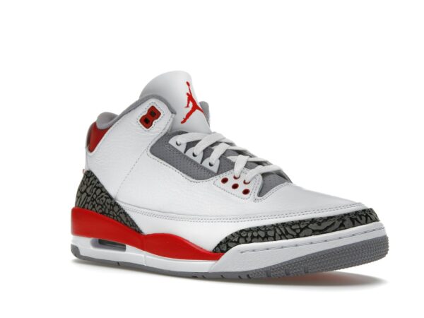 Air Jordan 3 Retro Rojo Fuego (2022) – DN3707-160