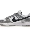 Nike Dunk Low Golden Gals Plata Metálico (Mujer) – DO5882-001
