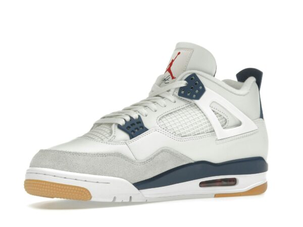 Nike SB Air Jordan 4 Retro 'Navy' – Blanco cumbre/Azul marino – DR5415-100
