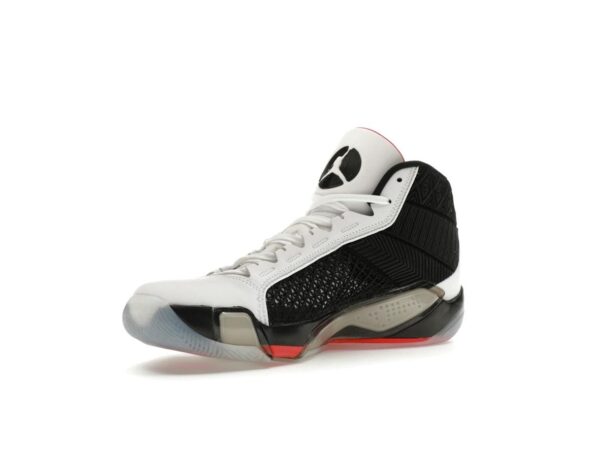 Jordan 38 Fundamentals Clear Sole DZ3356-106 Blanco Negro Rojo Sirena