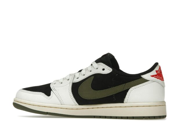 Air Jordan 1 Retro Low OG SP Travis Scott para mujer en color oliva DZ4137-106