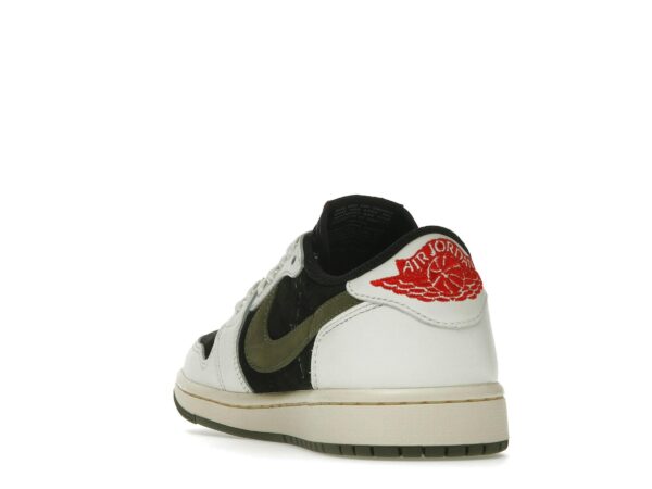 Air Jordan 1 Retro Low OG SP Travis Scott para mujer en color oliva DZ4137-106