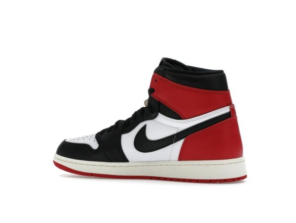 Zapatillas Air Jordan 1 Retro High OG Black Toe Reimagined DZ5485-106 negras, rojas y blancas