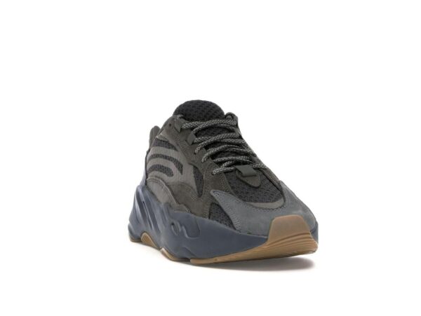 Zapatillas Adidas Yeezy Boost 700 V2 Geode EG6860