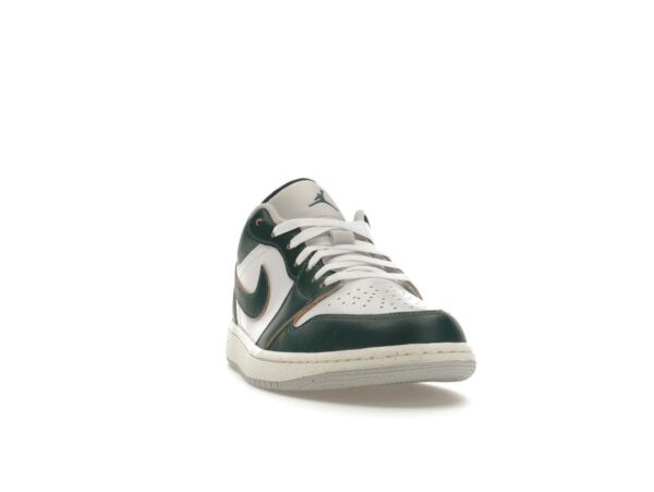 Jordan 1 Low SE Verde Oxidado FQ7687-300