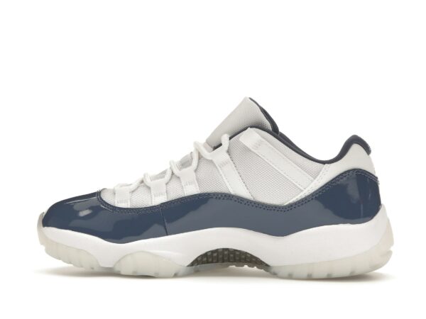 Jordan 11 Retro Low Azul Difuso (FV5104-104)