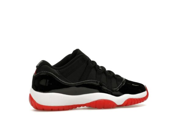 Jordan 11 Retro Low Bred (GS) 2025 Negro/Blanco-Rojo Universitario FV5121-006