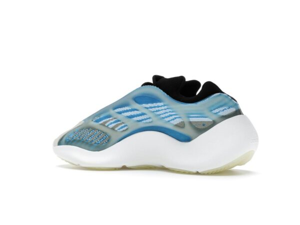 G54850_22 S1 Zapatillas Adidas Yeezy 700 V3 Arzareth G54850