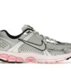 HF1877-001_01.jpg Nike Zoom Vomero 5 Photon Espuma Rosa Polvo (Mujer) – HF1877-001