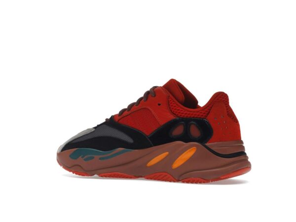Zapatillas Adidas Yeezy Boost 700 Hi-Res Red HQ6979