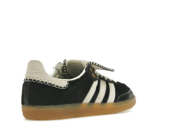 Zapatillas Adidas Samba Wales Bonner Pony Hair – Negro/Blanco crema – IE0580