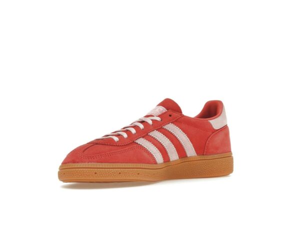 Zapatillas Adidas Handball Spezial para mujer en rojo brillante y rosa claro (IE5894)
