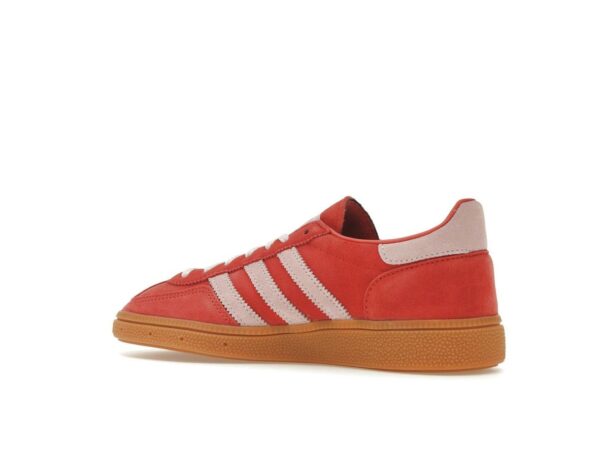 Zapatillas Adidas Handball Spezial para mujer en rojo brillante y rosa claro (IE5894)
