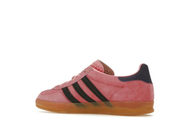 Zapatillas Adidas Gazelle Indoor Bliss para mujer, color rosa y morado, IE7002