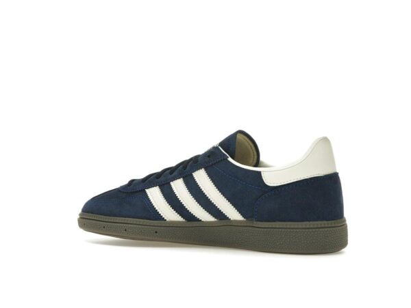 Zapatillas de ante Adidas Handball Spezial Night Indigo IF7087 color crema y blanco