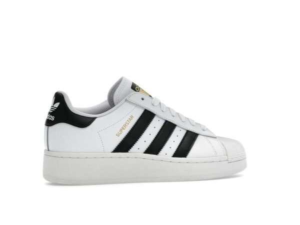 Zapatillas Adidas Superstar XLG blancas y negras IF9995