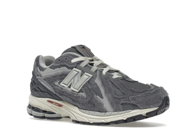 Photo by Sixfootoak Studio New Balance 1906D Protection Pack Gris Puerto M1906DA
