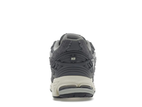 Photo by Sixfootoak Studio New Balance 1906D Protection Pack Gris Puerto M1906DA