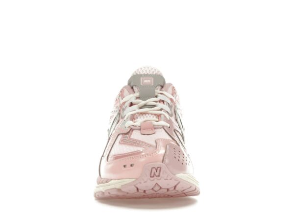 Photo by Sixfootoak Studio New Balance 1906R Lunar New Year Pink (M1906NLN) – Zapatillas deportivas para el día a día
