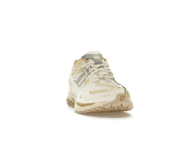 Zapatillas blancas New Balance 1906R Lunar New Year M1906NLY