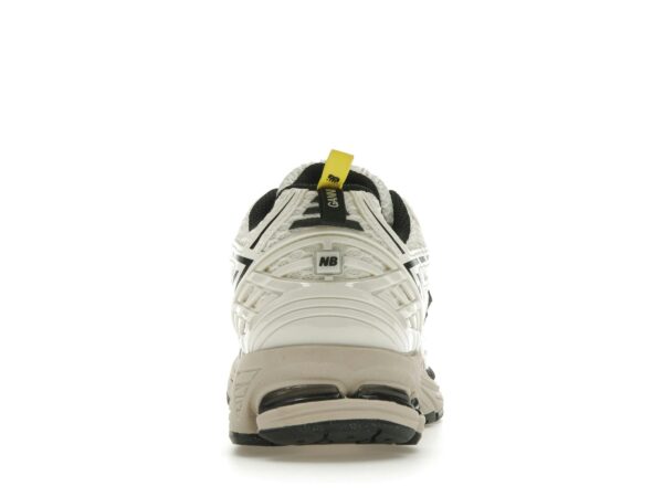 Zapatillas de estilo de vida New Balance 1906R GANNI Egret M1906RGG