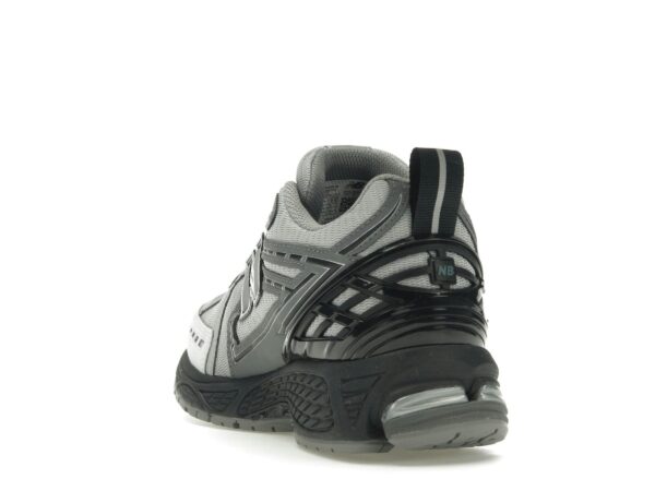 Zapatillas New Balance 1906R Brighton Gris – M1906RHA