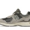 Zapatillas New Balance 2002R Protection Pack Rain Cloud M2002RDA de ante y malla gris