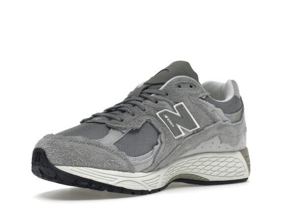 New Balance 2002R Protection Pack Grey M2002RDM: Zapatillas deportivas de ante y malla grises