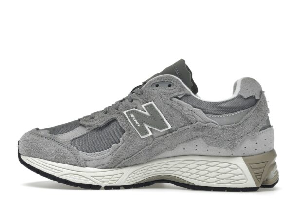 New Balance 2002R Protection Pack Grey M2002RDM: Zapatillas deportivas de ante y malla grises