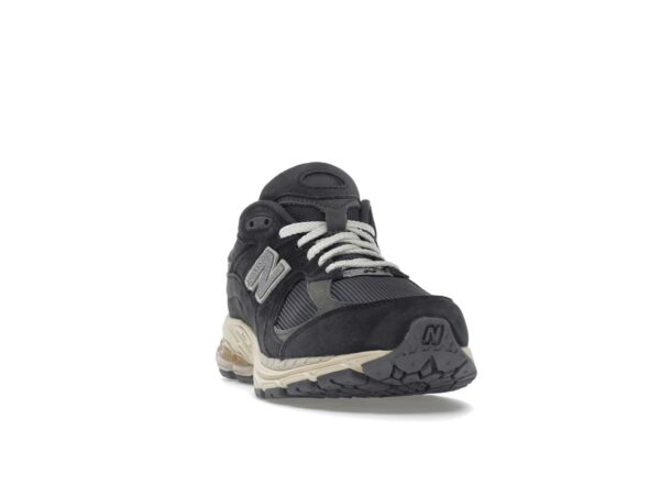 Zapatillas New Balance 2002R Negro Gris Oscuro M2002RHO para Hombre