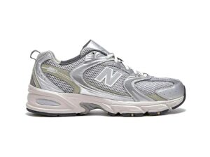 Zapatillas New Balance 530 MR530KMW color plata y caqui