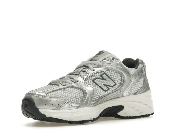Zapatillas New Balance 530 Grey Matter plateadas metalizadas – MR530LG