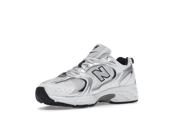 Zapatillas New Balance 530 Blanco Plata Azul Marino MR530SG