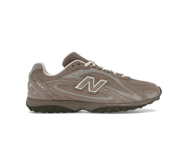 Zapatillas New Balance 204L Mushroom Arid Stone – U204LMMA