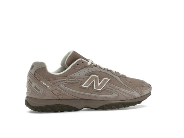Zapatillas New Balance 204L Mushroom Arid Stone – U204LMMA