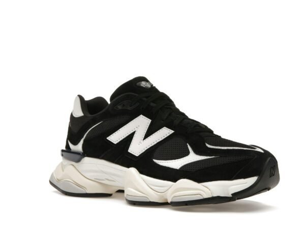 Zapatillas New Balance 9060 negras y blancas – U9060AAA