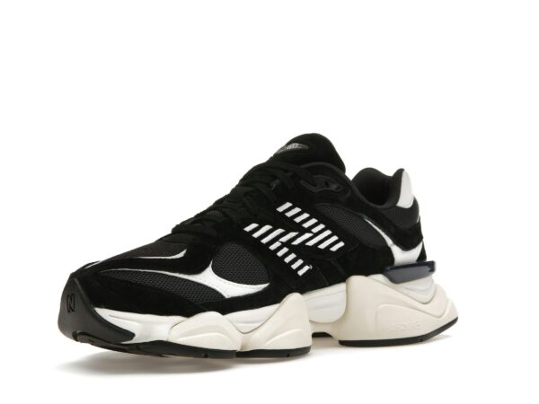 Zapatillas New Balance 9060 negras y blancas – U9060AAA