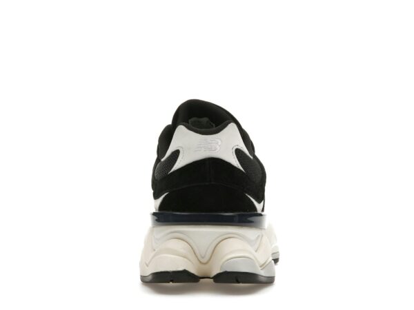 Zapatillas New Balance 9060 negras y blancas – U9060AAA