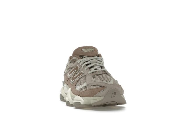 Zapatillas New Balance 9060 U9060ERC Arid Stone Mushroom