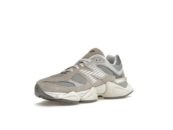 Zapatillas New Balance 9060 Lunar New Year Timberwolf grises U9060LNY