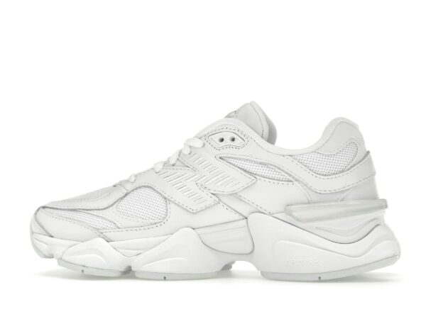 Zapatillas New Balance 9060 Triple White – U9060NRJ – Lifestyle