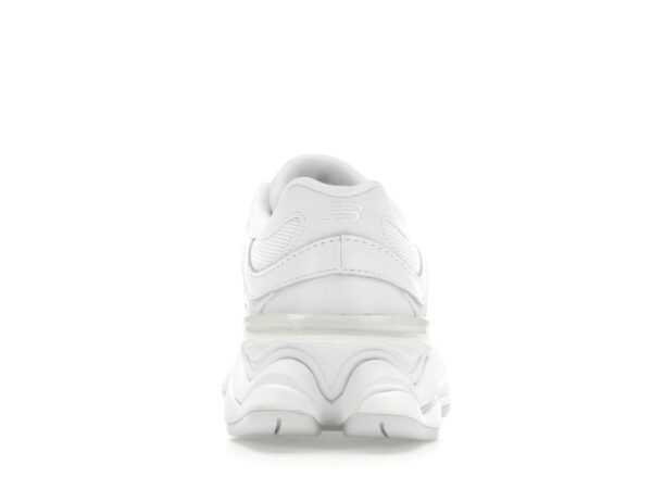 Zapatillas New Balance 9060 Triple White – U9060NRJ – Lifestyle
